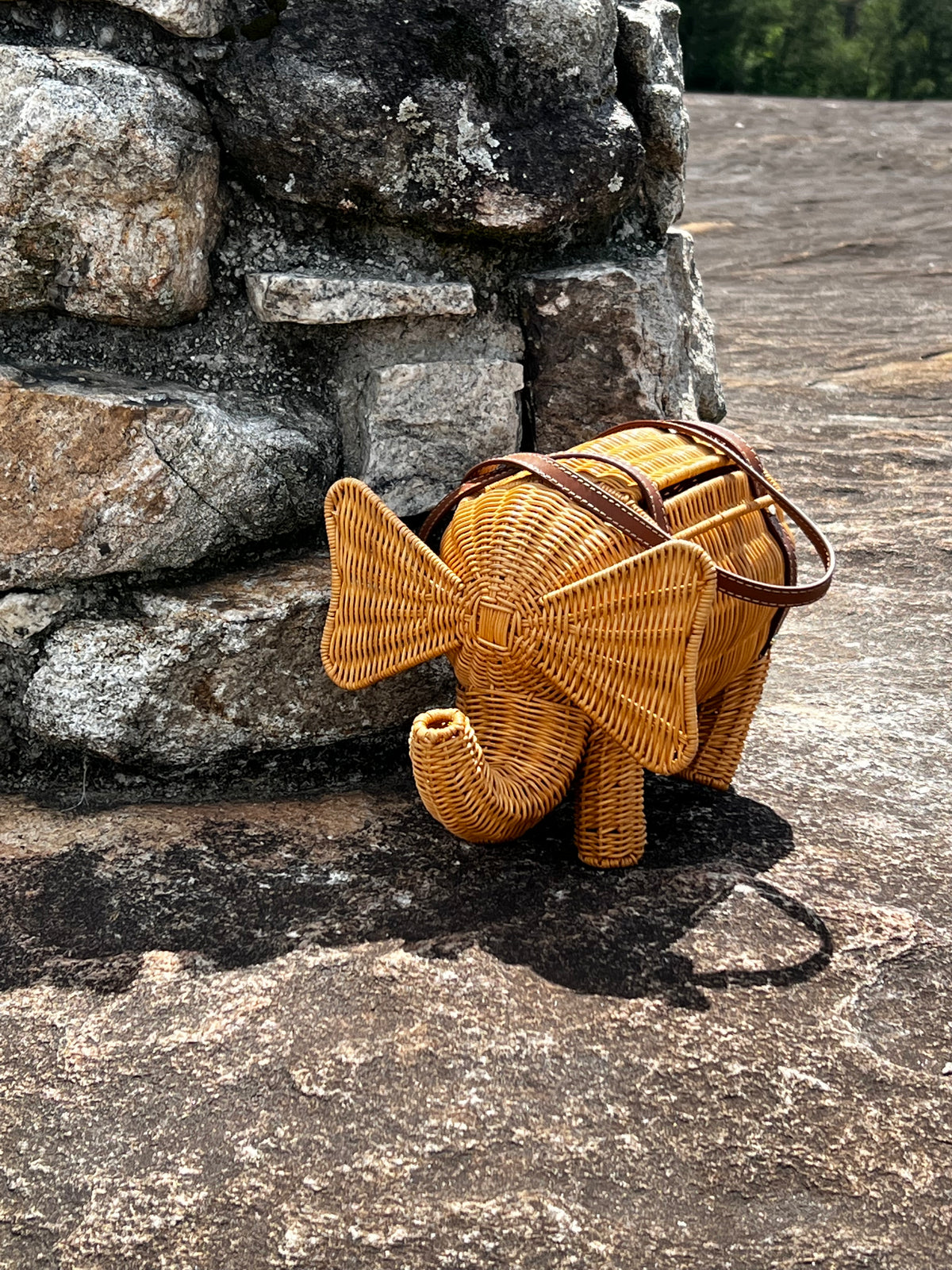 Wicker elephant online bag